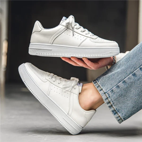 Casual high quality stylish student board shoes for men's shoes Wear-resistant sole breathable upper Men's sports shoes